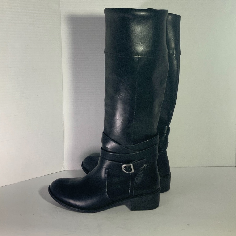 St. John’s bay riding boots size 6.5